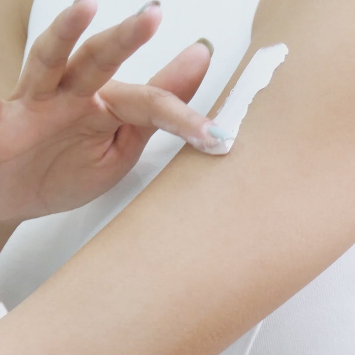 Beauty of Majesty LIGHT ON in Shower Body Tone up 290ml